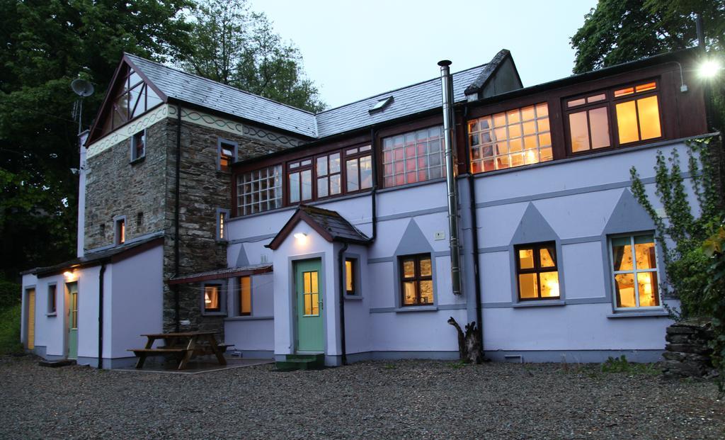 Moville Boutique Hostel & Apartments Exterior photo
